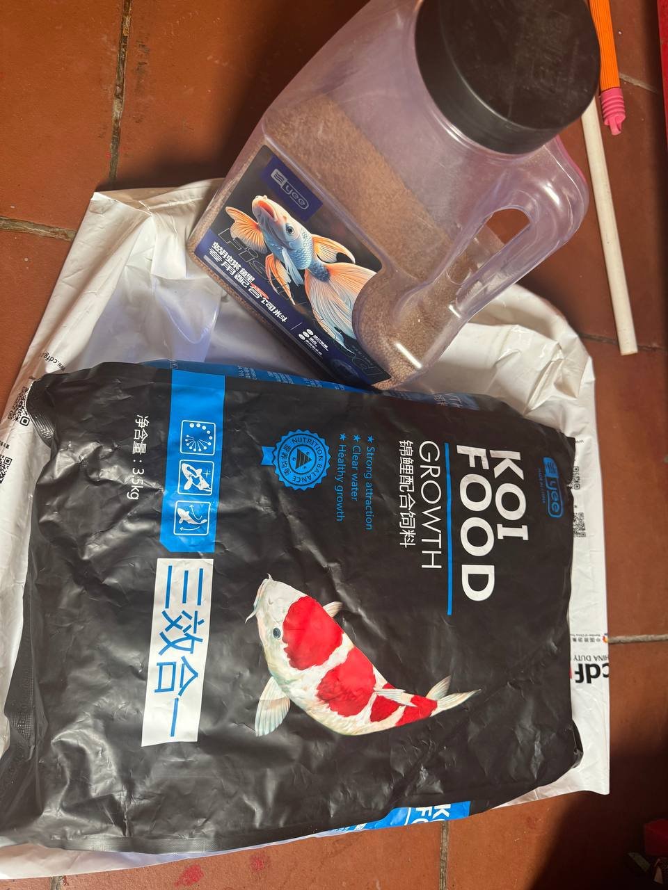 西港转让10公斤精品观赏鱼饲料 售价$15