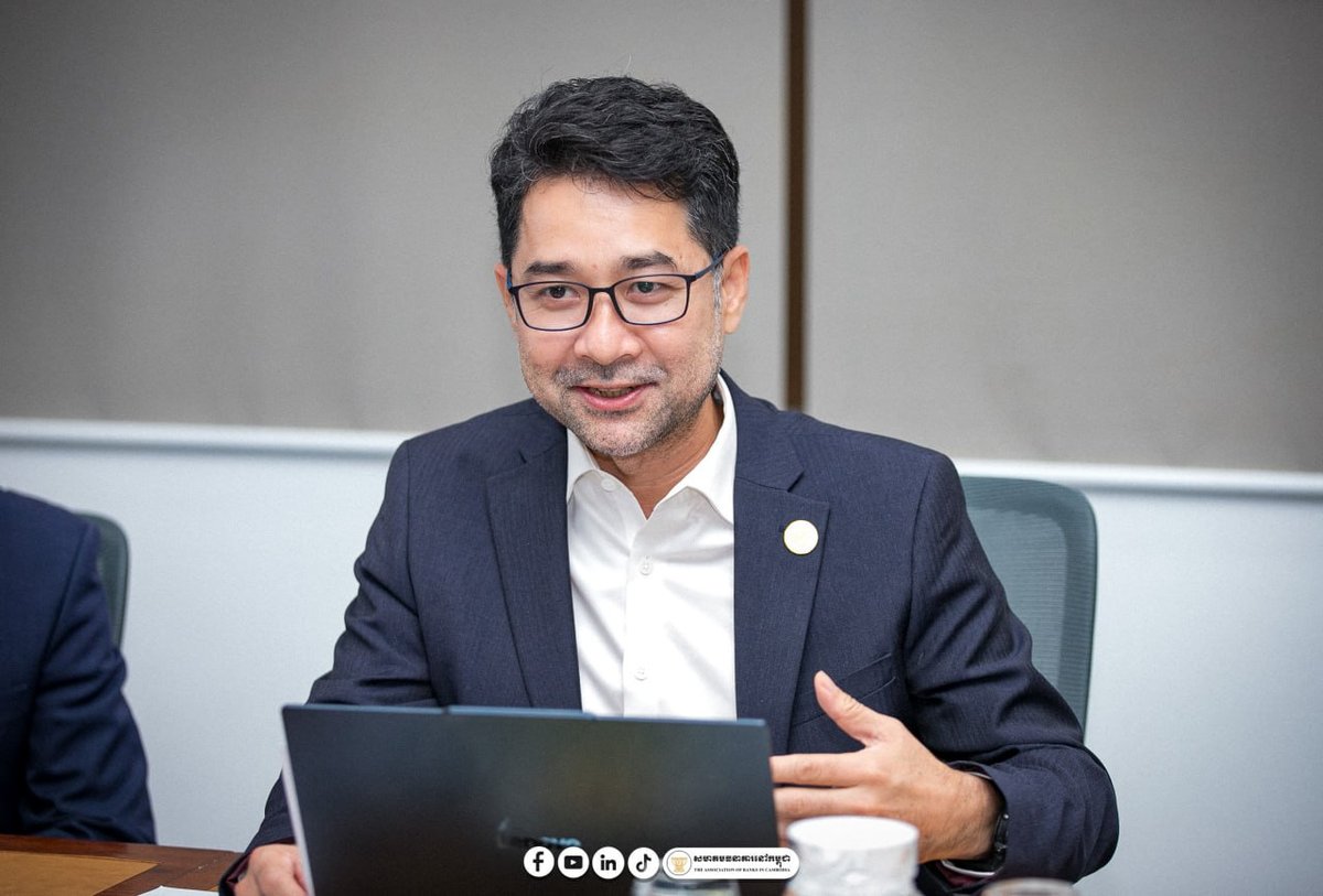 柬埔寨银行协会近日接待了CamEd商学院学生,通过实地参观与