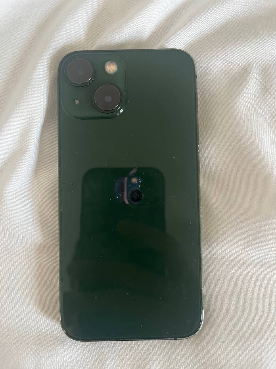 西港转让iPhone 13 mini 电池100% 售价$2