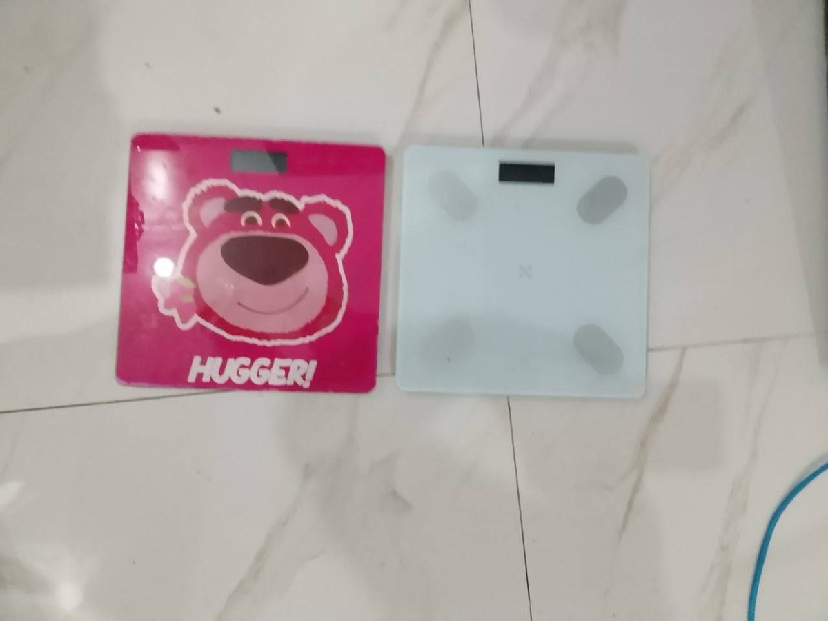 西港离境清仓打包出售 价格面议 支持自取