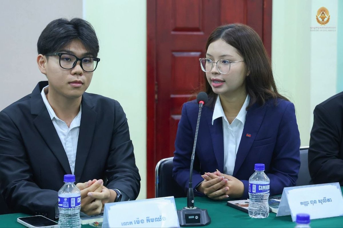 洪玛尼接见17名政府奖学金留学生 赴加法深造