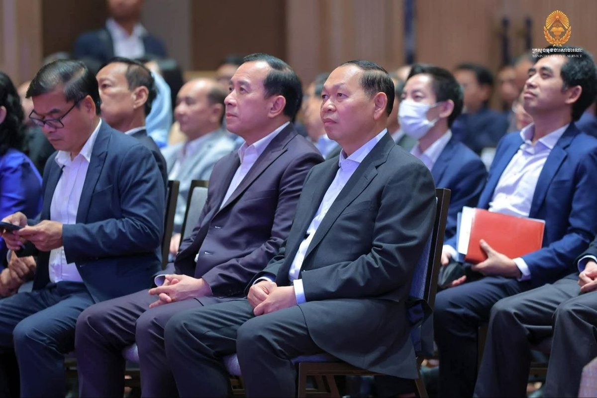 洪玛尼主持公务员部秘书长网络发布会 推进政府数字化