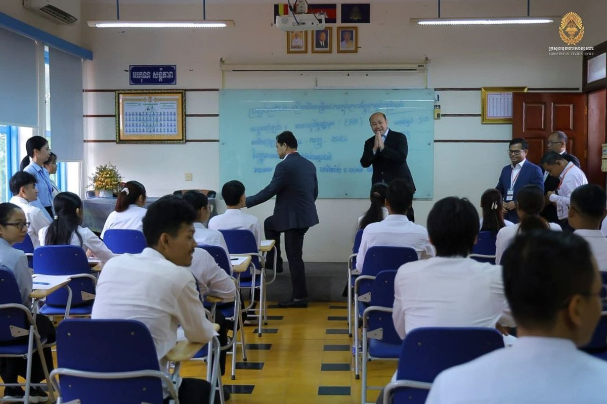 洪玛尼副总理视察公务员考试 强调选拔公正性
