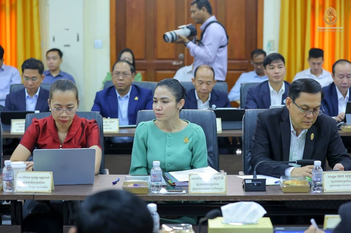 洪玛尼主持行政改革会议 重点提升政府机构治理效率