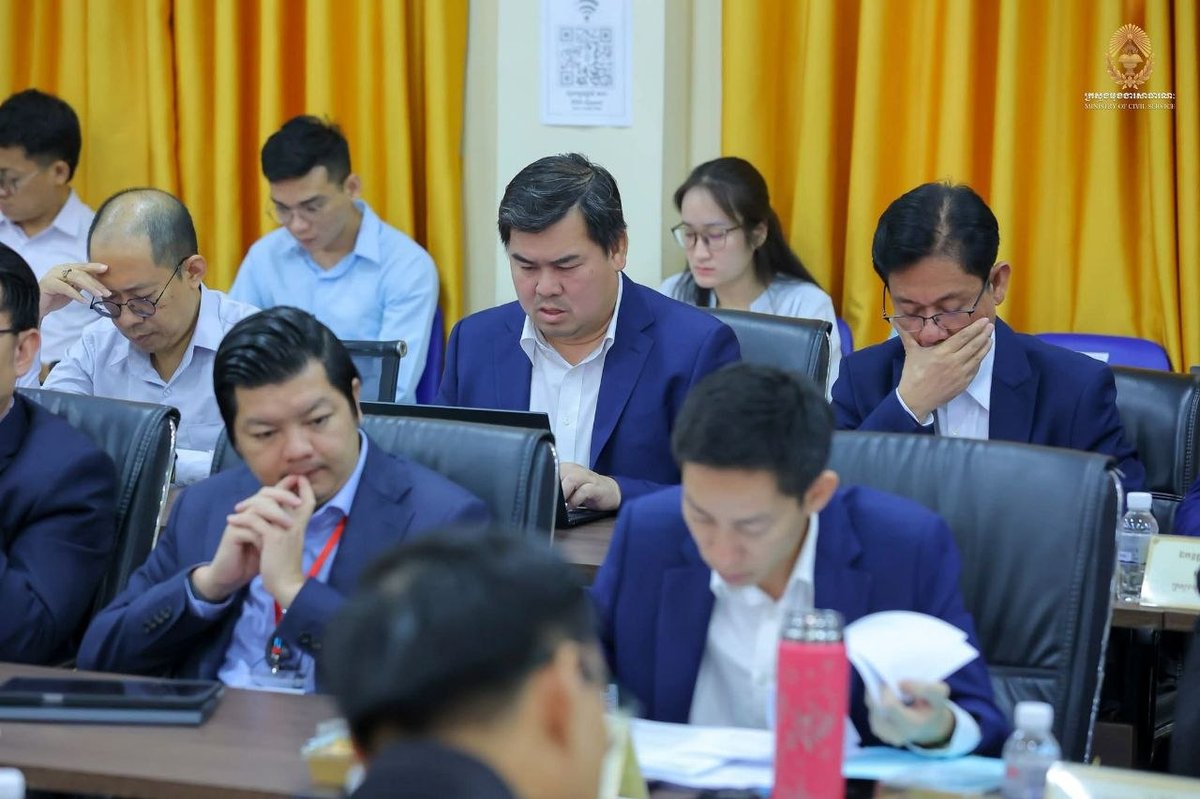 洪玛尼主持行政改革会议 重点提升政府机构治理效率