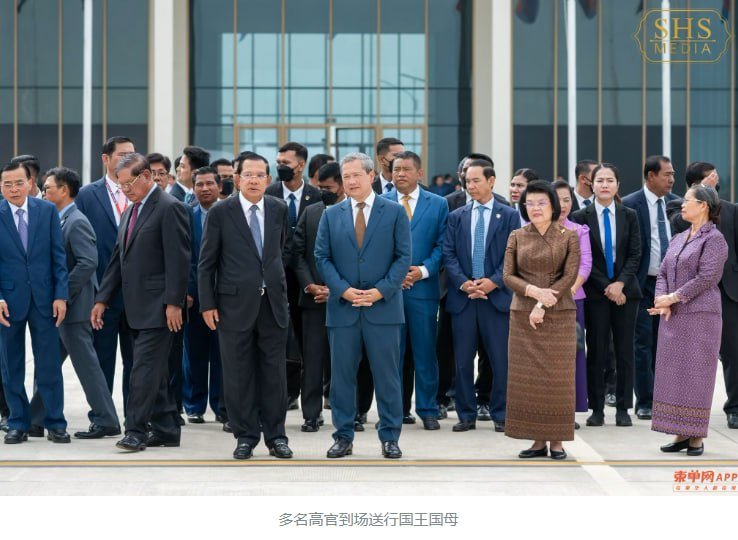 西哈莫尼国王赴华例行体检 洪森亲王代行元首职责