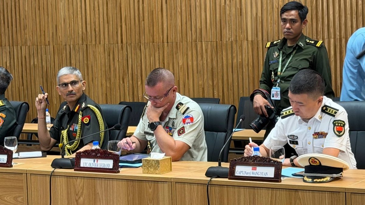 国防部向22国武官通报柬泰边境局势 强调停火后现状