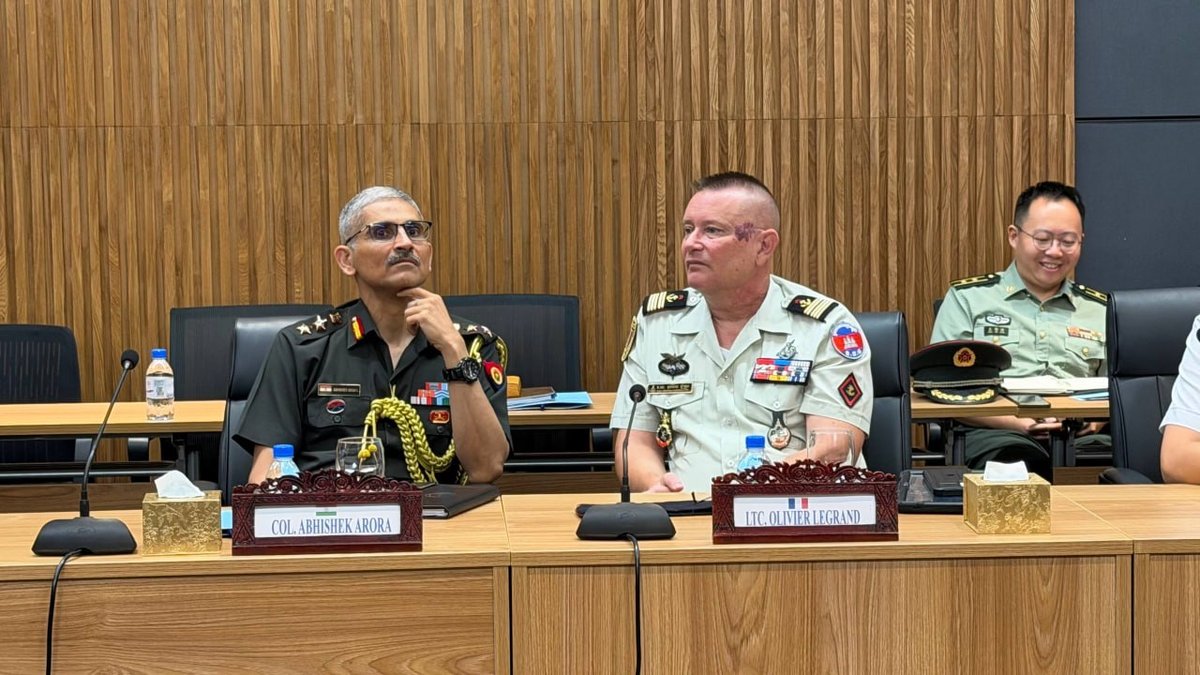国防部向22国武官通报柬泰边境局势 强调停火后现状