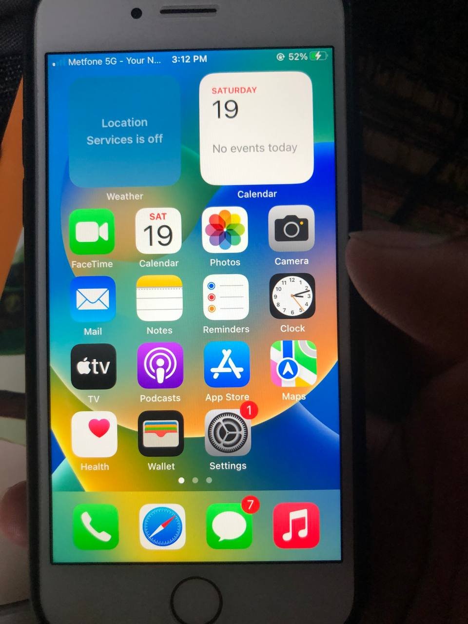 二手iPhone 8 64G转让 售价$20