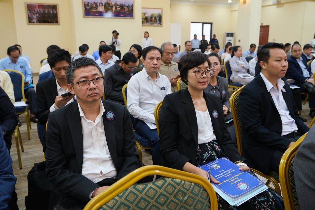 柬埔寨退伍军人协会副主席主持会议,审查17个相关部门及机构的