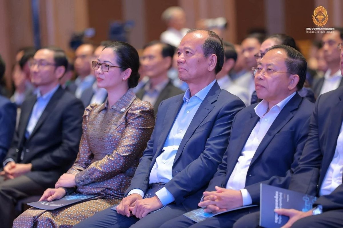 政府推行10项行动计划 提升行政管理现代化