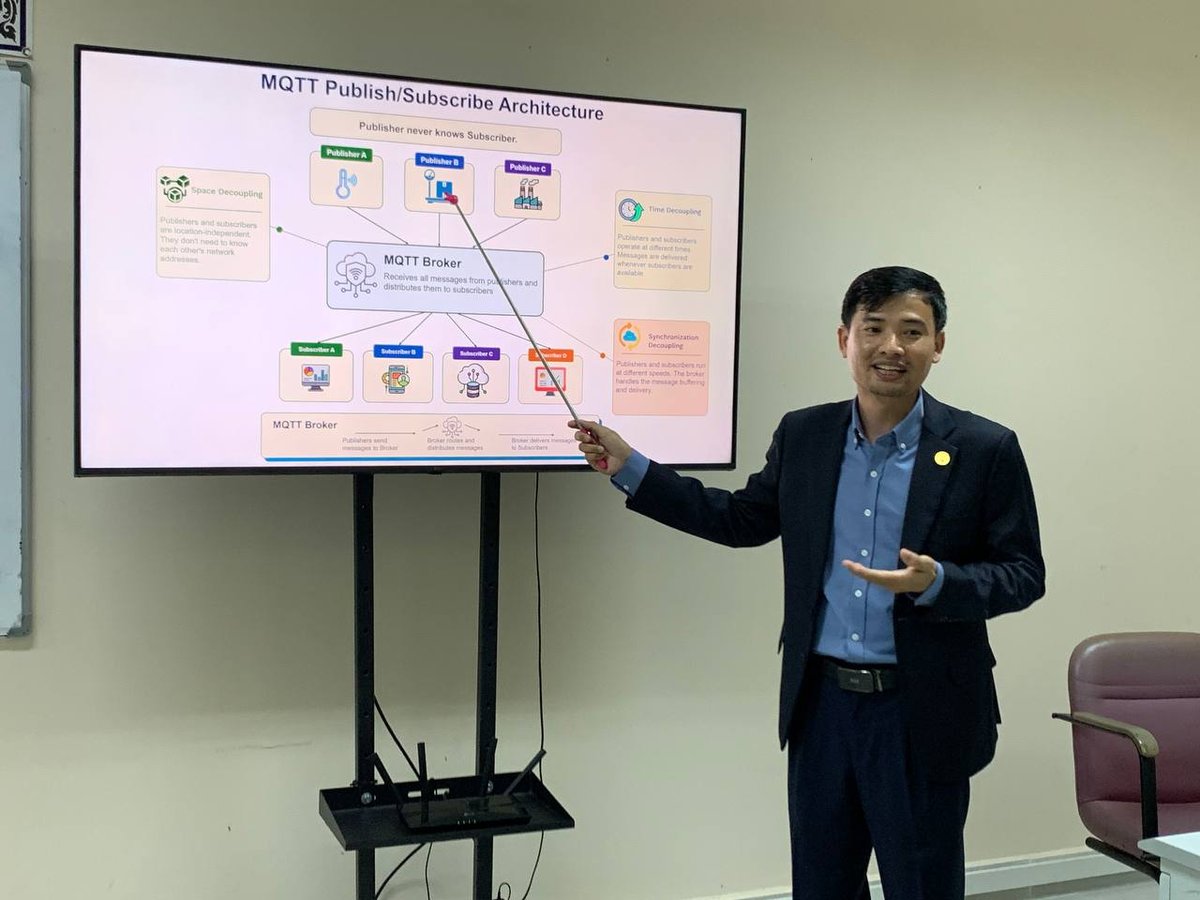 NPIC开展卫星与雷达系统实践教学