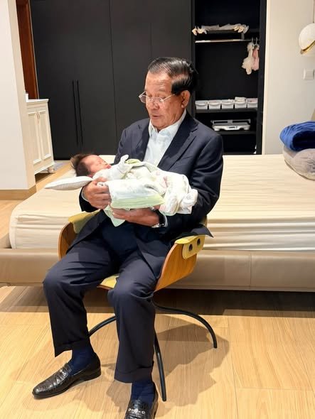 洪森亲王分享家庭生活 提及孙辈教育与退休感悟
