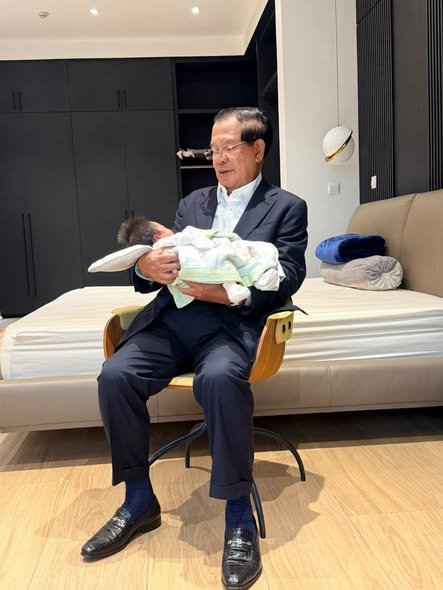 洪森亲王分享家庭生活 提及孙辈教育与退休感悟