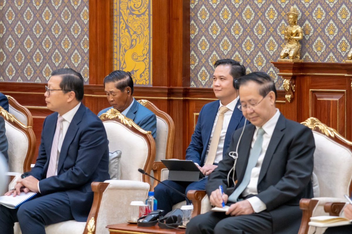 乌拉圭新任驻柬大使承诺深化双边友好关系