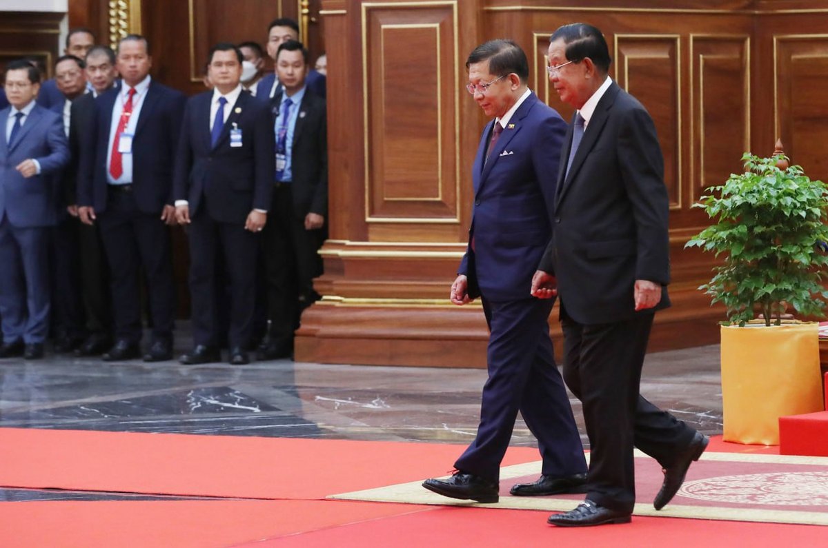 洪森欢迎缅甸总统敏昂莱访柬