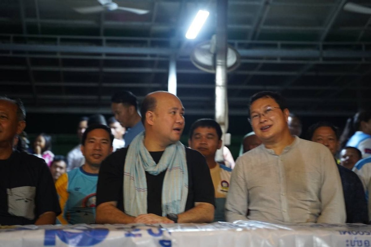 洪玛尼出席社区拳击比赛 与民同乐