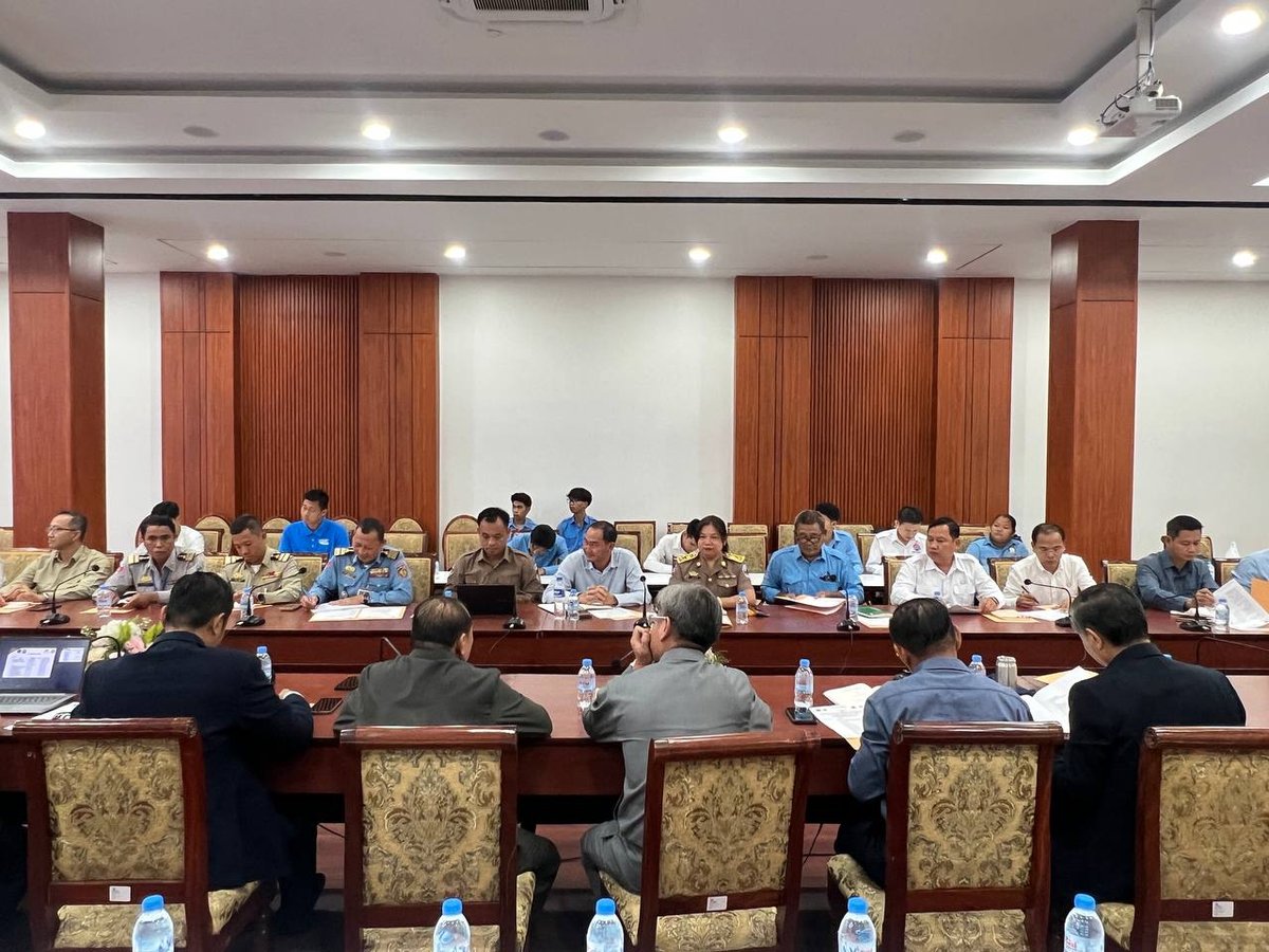 旅游部联合暹粒省政府举办“吴哥骑行观光”活动,主题为“体育与