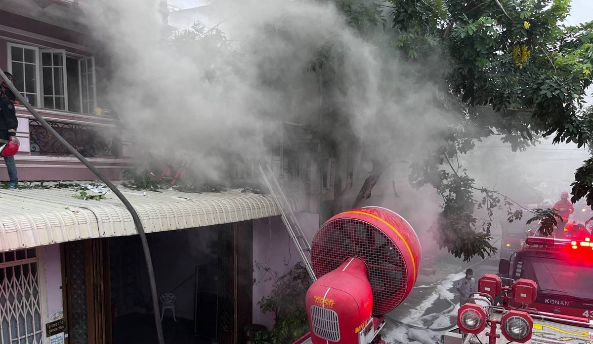 金边一住宅二楼发生火灾造成财产损失