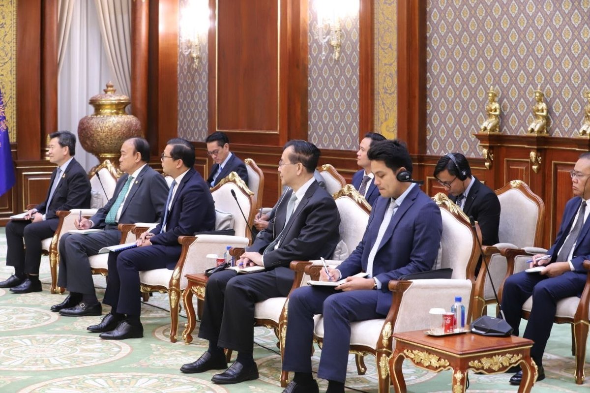 洪森亲王会见塞浦路斯新任驻柬大使