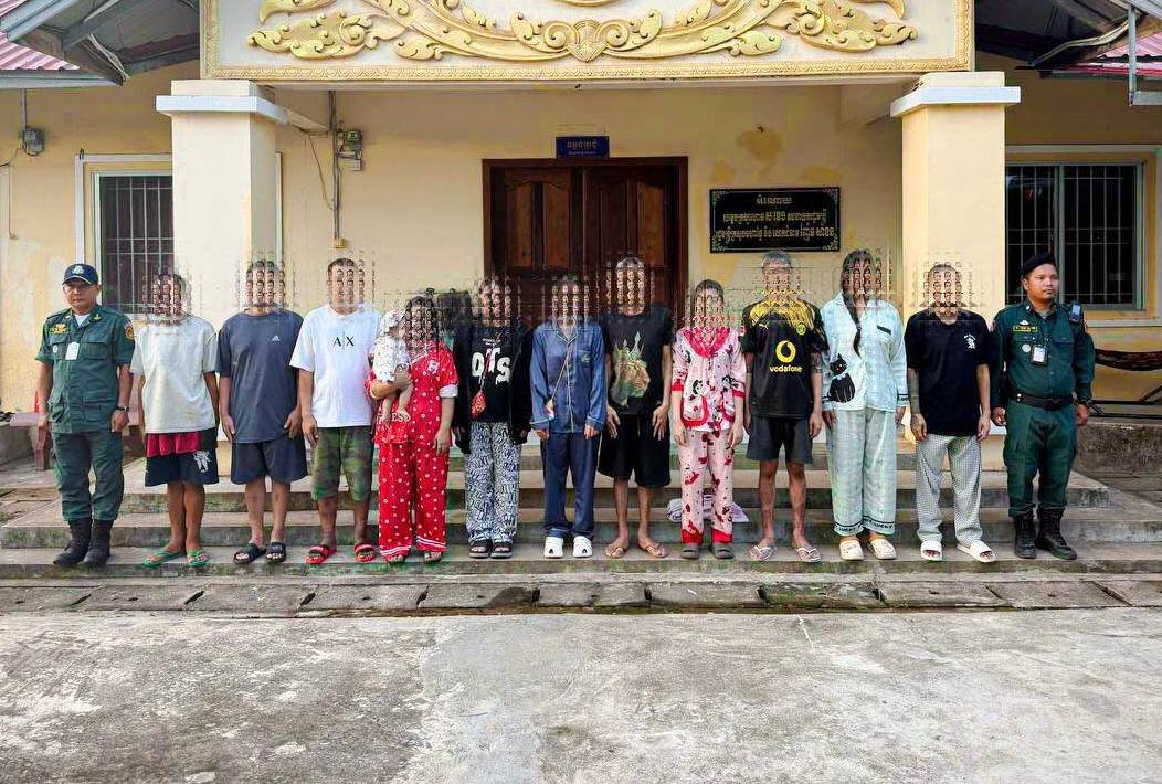11名泰国籍人员因非法务工被驱逐出境