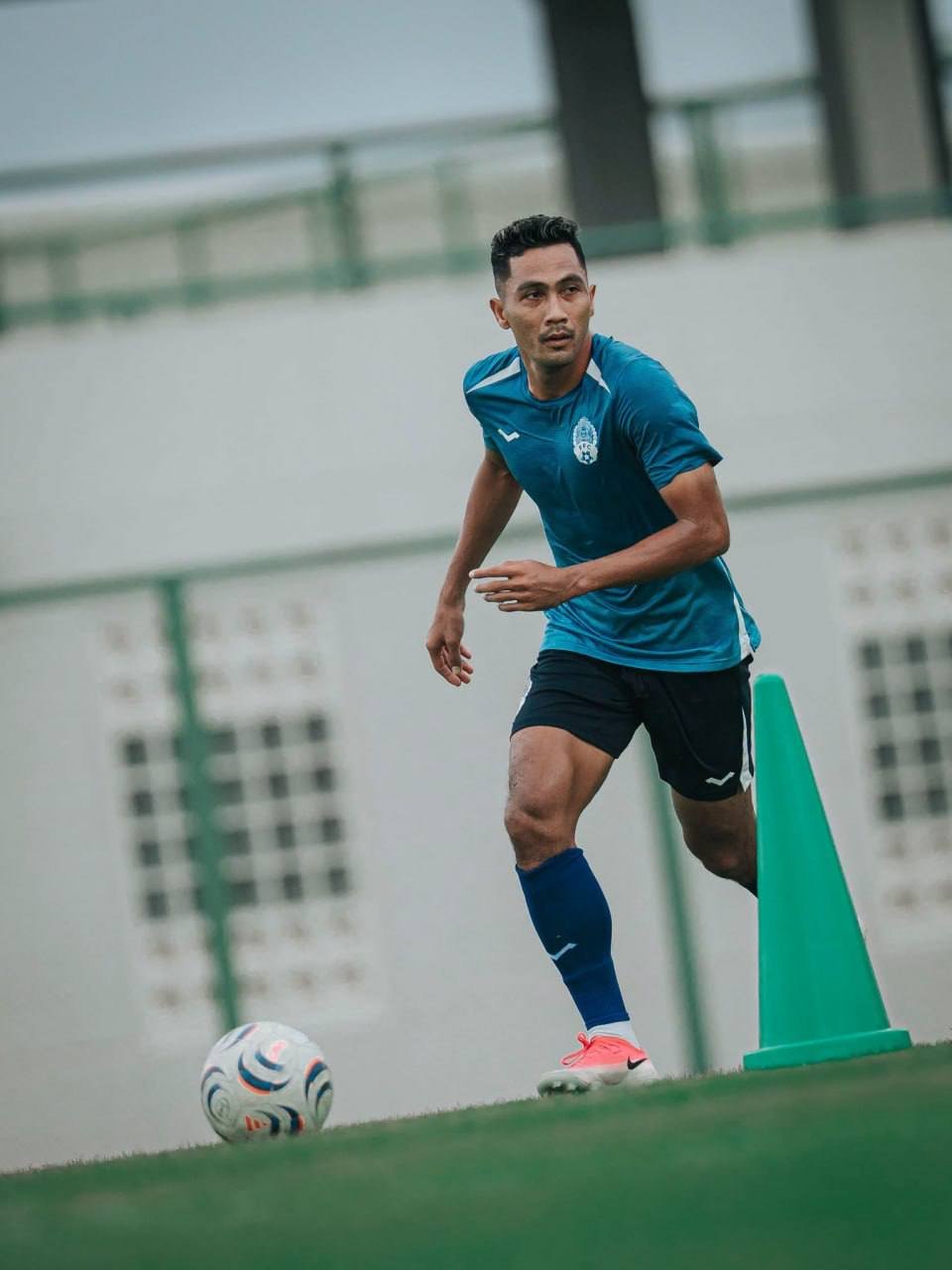 柬埔寨国家队备战FIFA ASEAN Cup 2026 赴港