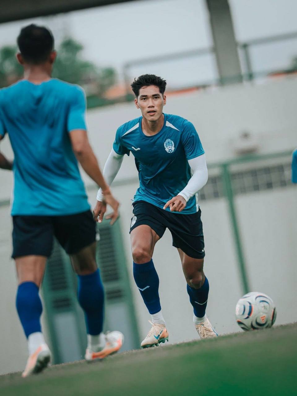 柬埔寨国家队备战FIFA ASEAN Cup 2026 赴港