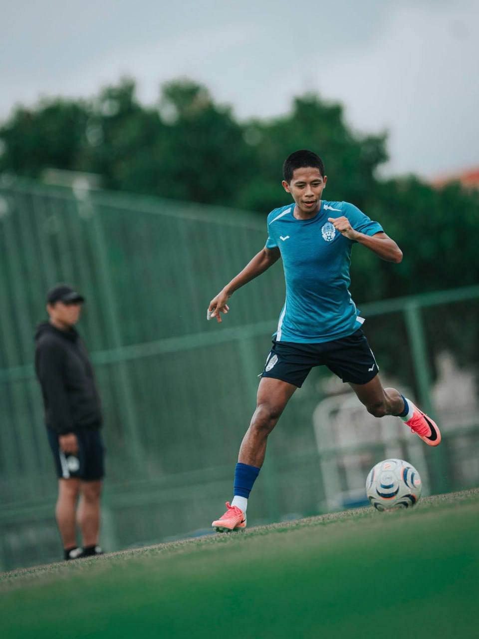 柬埔寨国家队备战FIFA ASEAN Cup 2026 赴港