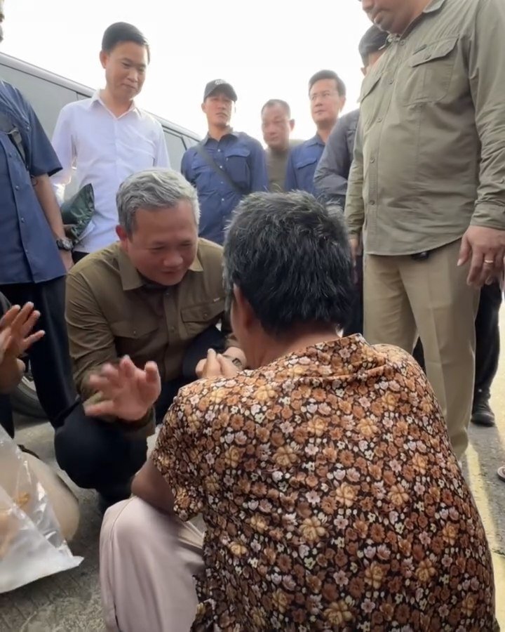洪玛奈总理表示,保障民众生命安全是政府的首要任务,并对参与洪