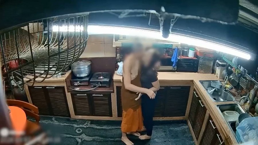 泰国警方逮捕涉嫌洗钱的知名寺庙住持