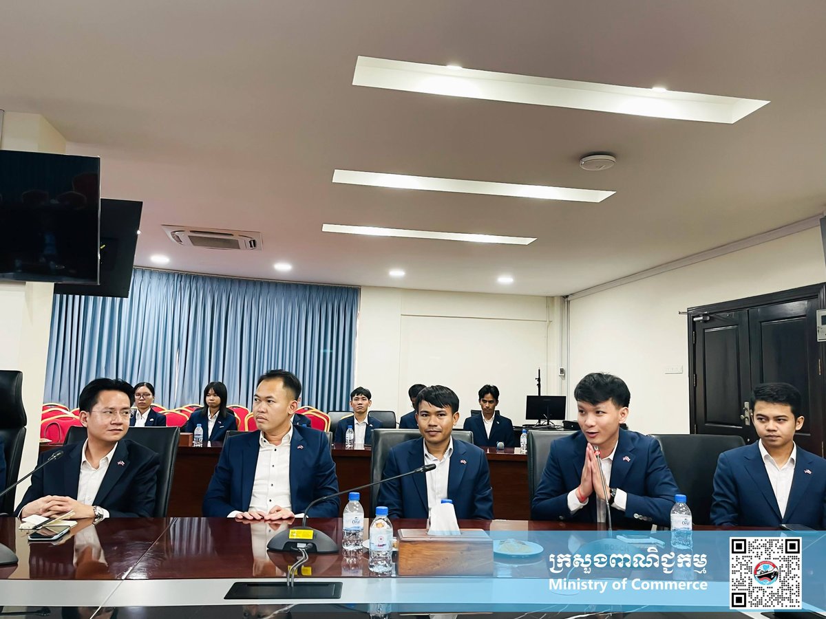 商务部官员会见青年代表 鼓励参与国际交流