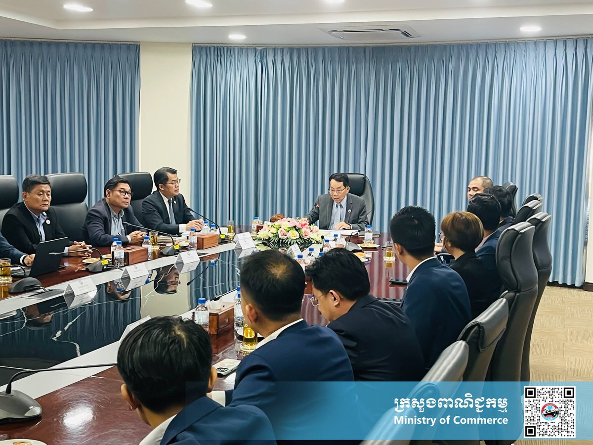 商务部官员会见青年代表 鼓励参与国际交流