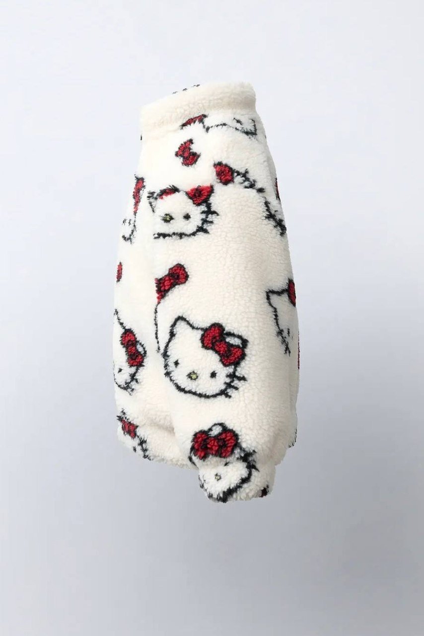 Zara柬埔寨Hello Kitty联名外套上架 售价18.