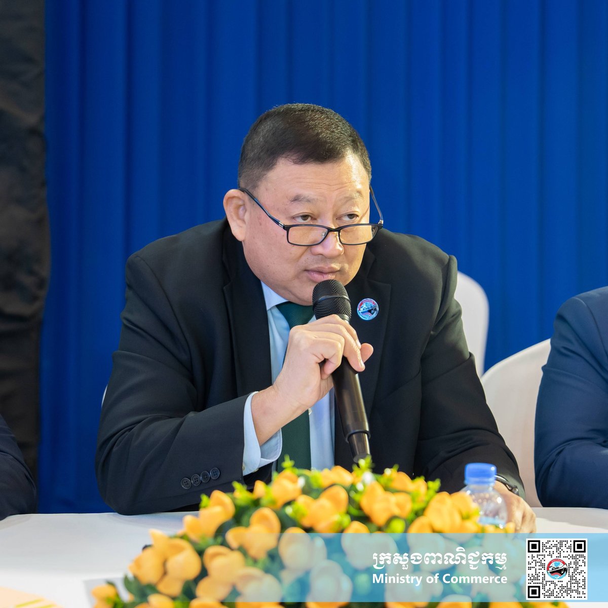 商务部于9月13日举办青年辩论赛决赛,探讨柬埔寨数字贸易发展