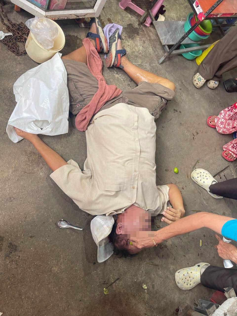 干拉省达克茂市场一名男子突发晕厥