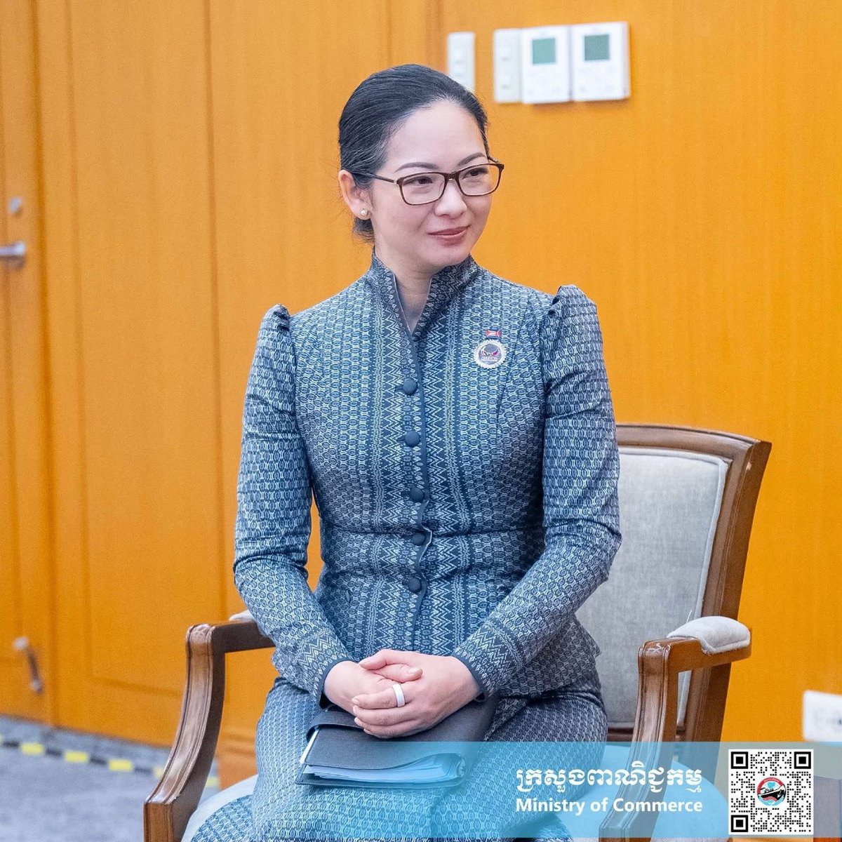 柬埔寨商务部部长与欧亚经济联盟代表在马尼拉举行会谈,讨论加强