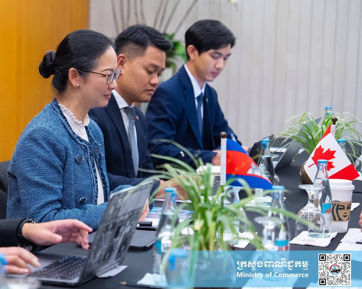 柬埔寨商务部与加拿大探讨双边贸易及自贸协定