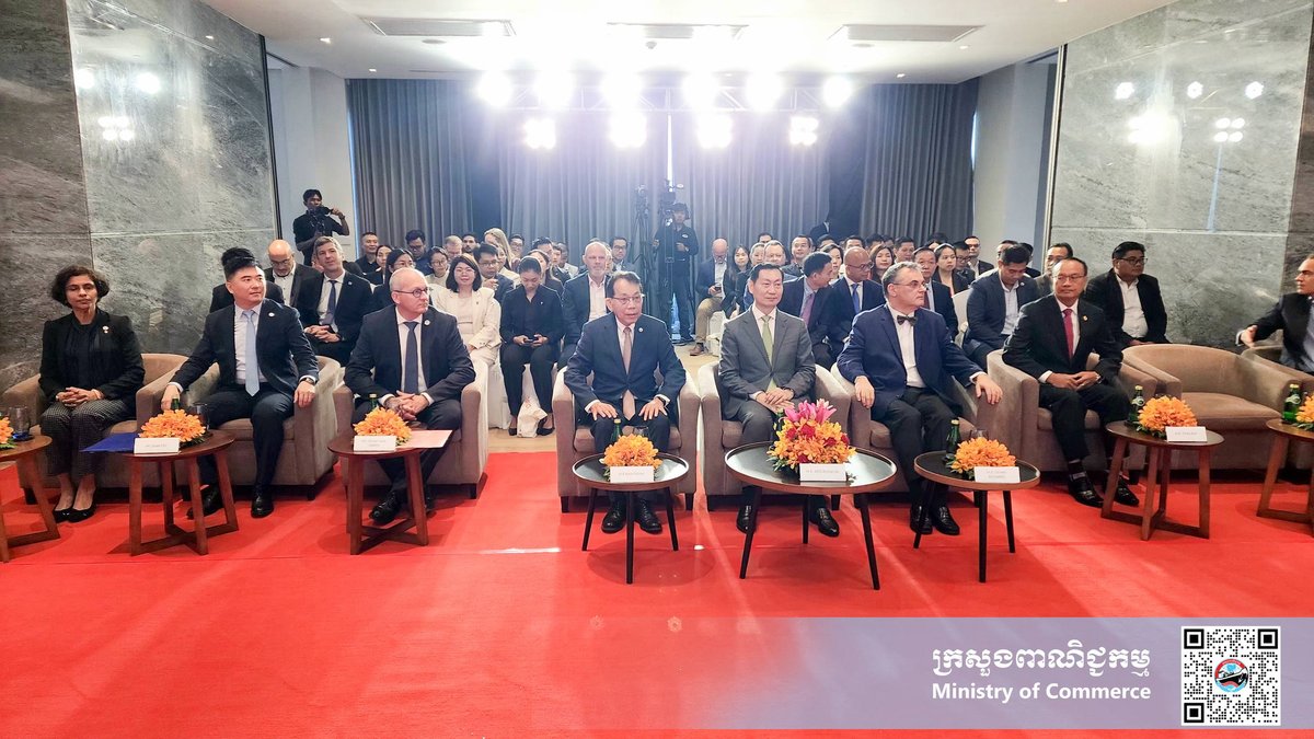 TotalEnergies在金边举行新总部启用仪式,柬埔寨商