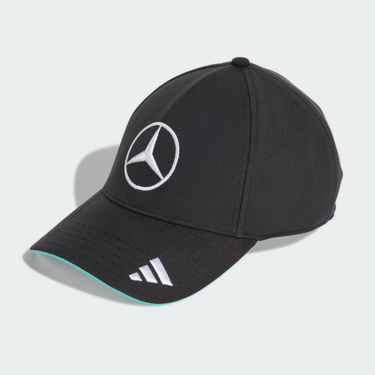 阿迪达斯推出Mercedes-AMG联名系列 金边多店有售