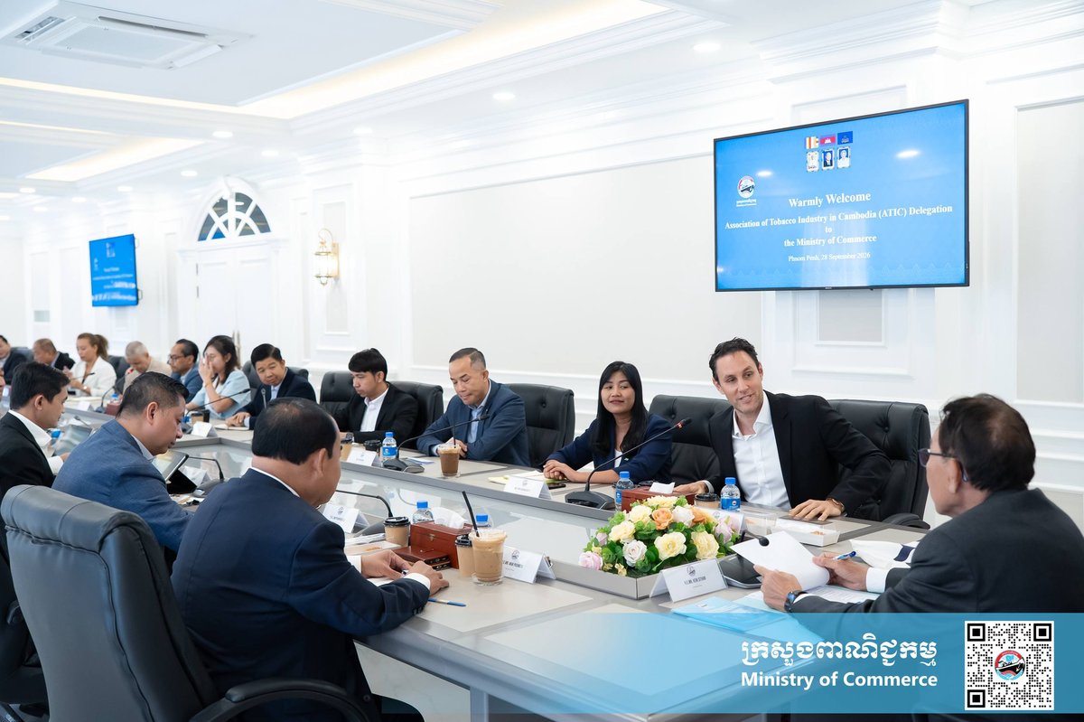 柬埔寨商业部会见烟草行业协会探讨行业挑战