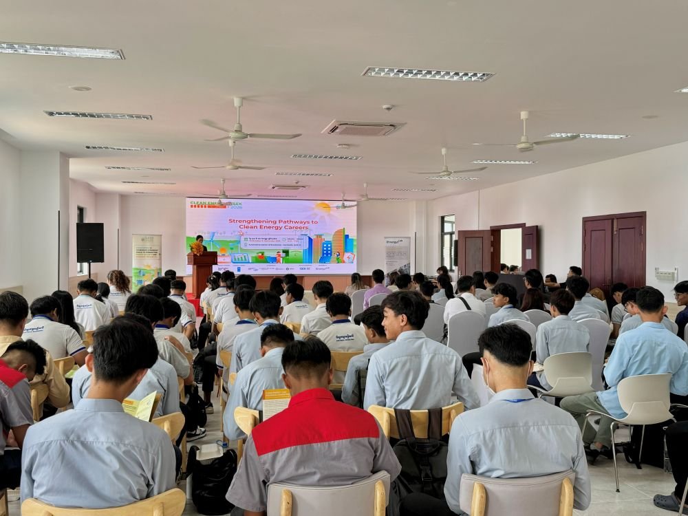 柬埔寨清洁能源转型带来就业 但技能缺口仍存