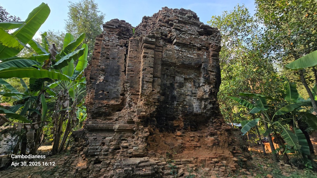巴孔寺卫星塔历史探秘 9世纪高棉建筑细节