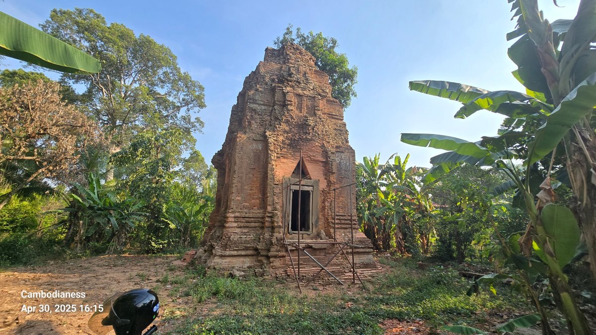 巴孔寺卫星塔历史探秘 9世纪高棉建筑细节