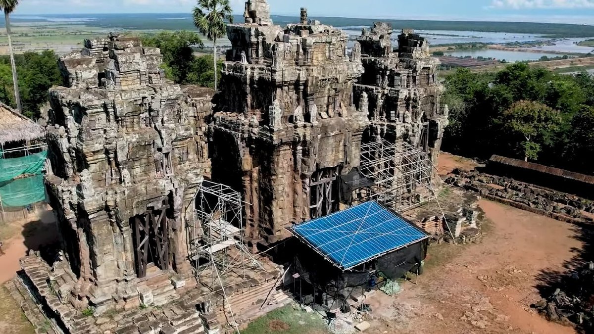 暹粒Phnom Krom寺庙景观 洞里萨湖水上视角