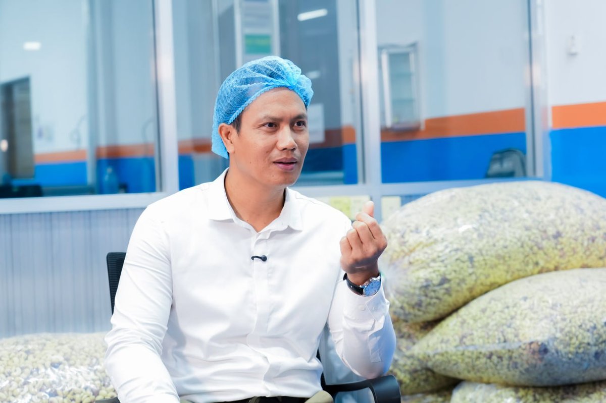 柬埔寨腰果加工业面临转型 专家探讨市场竞争力
