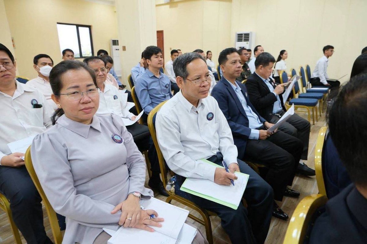 官金主持退伍军人协会会议 协调退伍军人福利政策