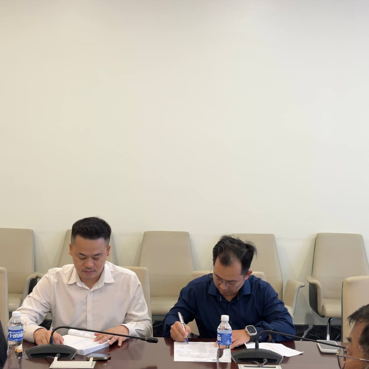 国土规划与建设部召开会议 解决白马省土地纠纷