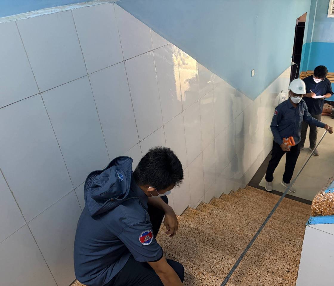 国土规划部技术团队对位于金边堆谷区的圣公会医院(柬中友谊医院