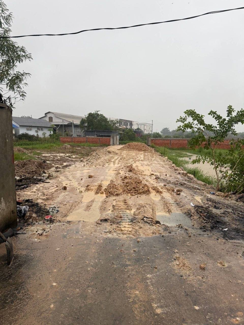 金边朗哥区土地纠纷获妥善解决 政府将完善社区基建
