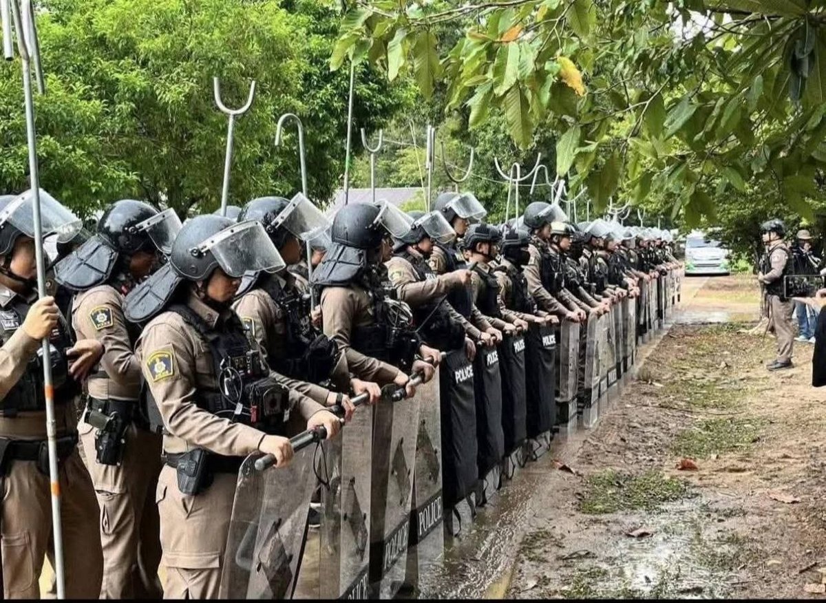 泰柬边境军事部署引发争议 边境局势受关注